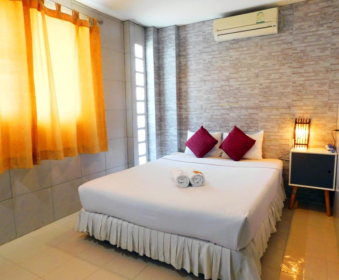 Be Fine Guesthouse Phuket Εξωτερικό φωτογραφία
