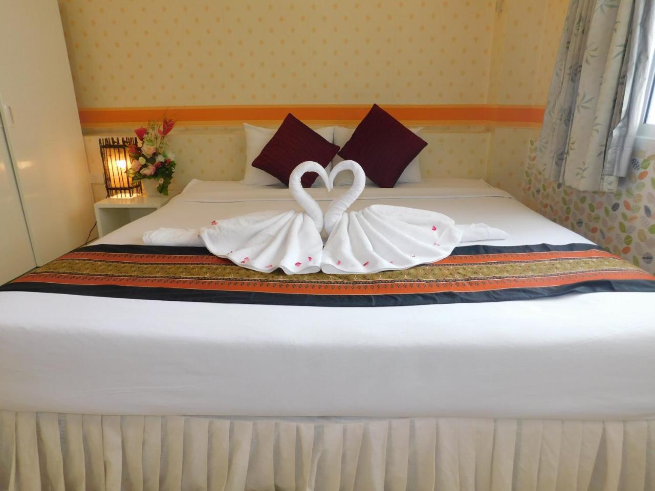 Be Fine Guesthouse Phuket Εξωτερικό φωτογραφία