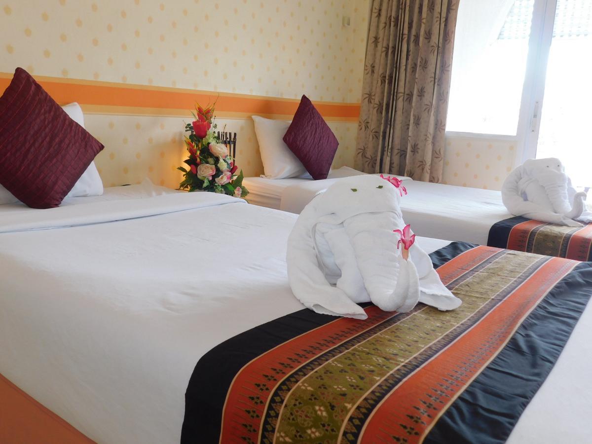 Be Fine Guesthouse Phuket Εξωτερικό φωτογραφία