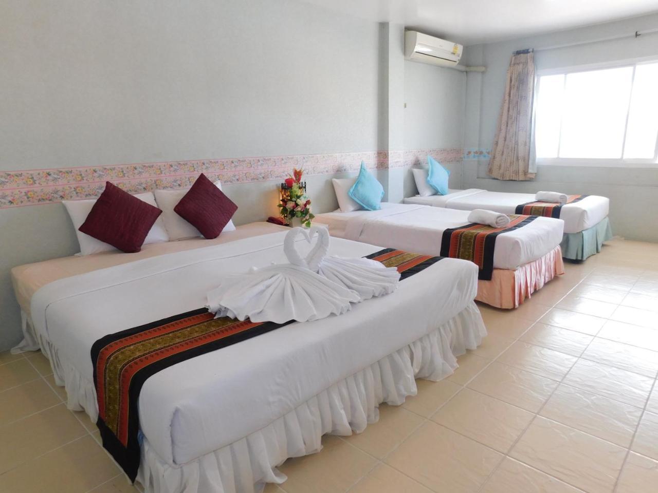Be Fine Guesthouse Phuket Εξωτερικό φωτογραφία