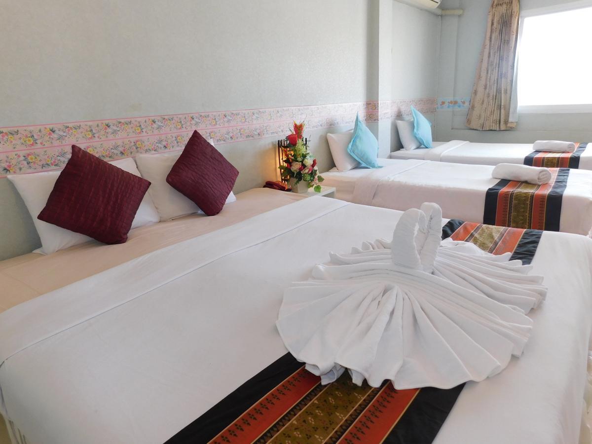 Be Fine Guesthouse Phuket Εξωτερικό φωτογραφία